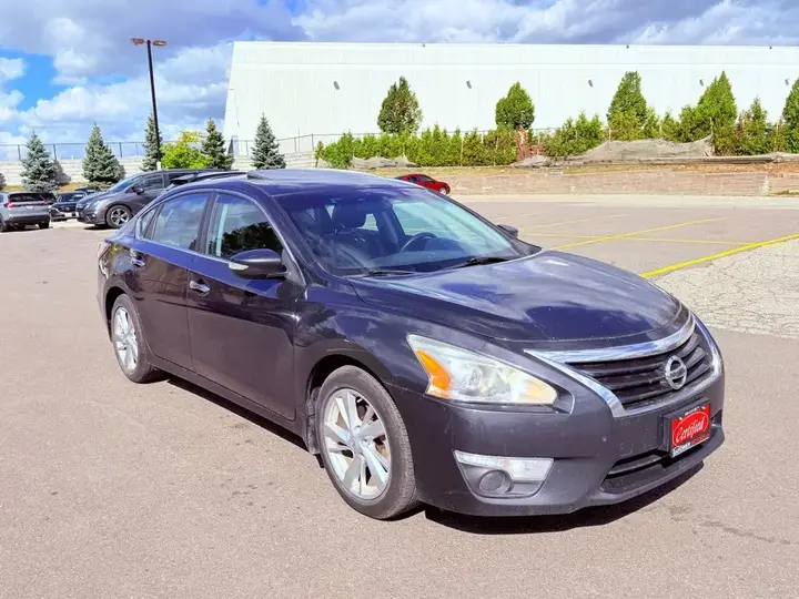 Nissan Altima 2015 photo 3