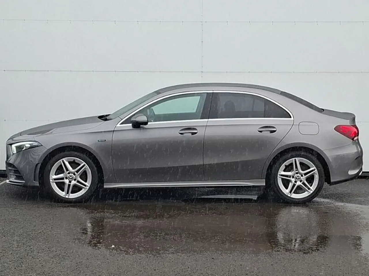Mercedes-Benz A-Class 2020 photo 4
