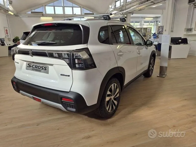 Suzuki S-Cross 2026 photo 4