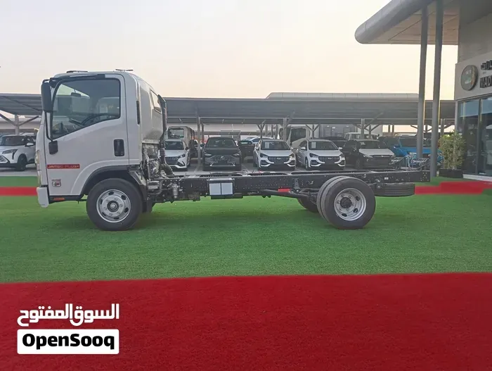 Isuzu Other 2026 photo 3