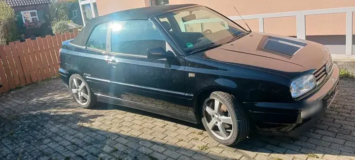 Volkswagen Golf Cabrio