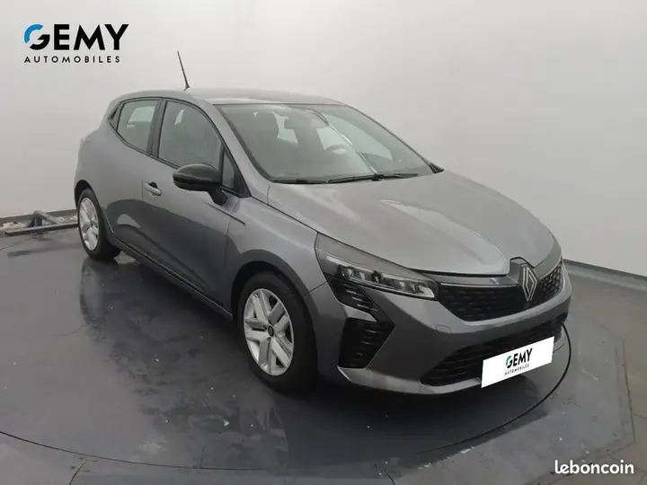 Renault Clio 2025 photo 3