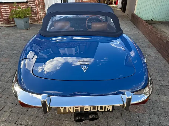 Jaguar E-Type 1973 photo 4