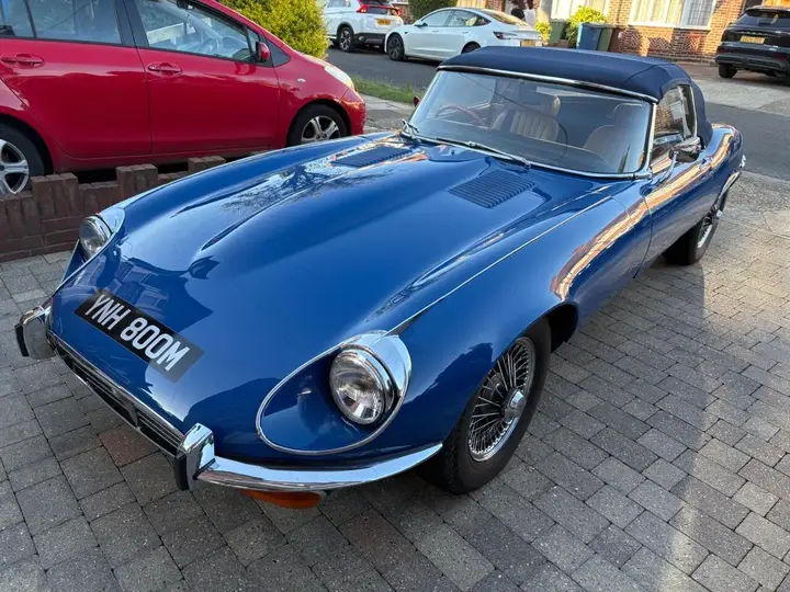 Jaguar E-Type 1973 photo 3