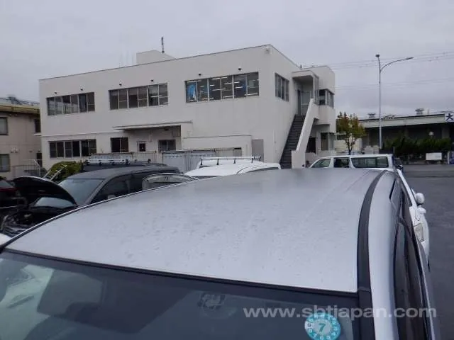 Toyota Noah 2009 photo 5