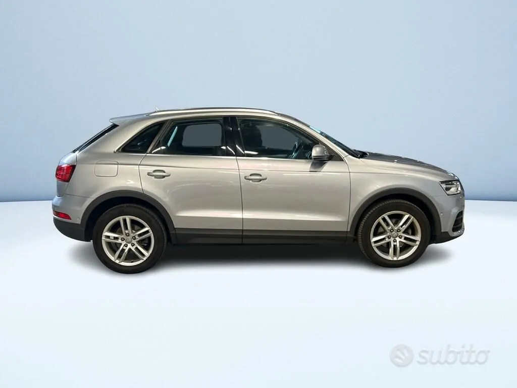 Audi Q3 2015 photo 3