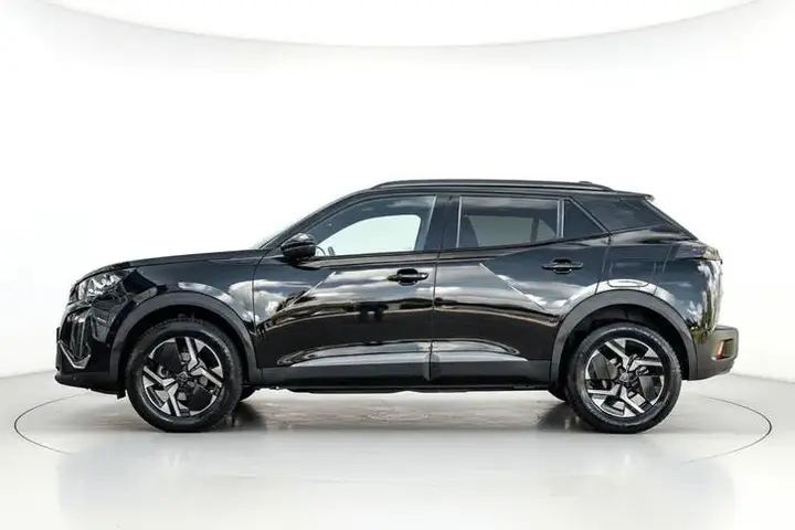 Peugeot 2008 2024 photo 2