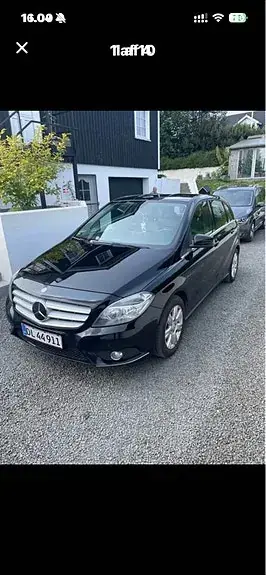 Mercedes-Benz B 200 2014 photo 2