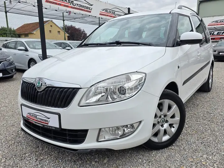 Skoda Roomster 2012 photo 3