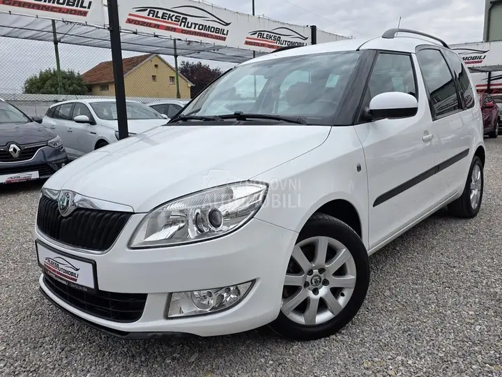 Skoda Roomster 2012 photo 2