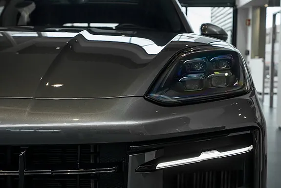 Porsche Cayenne Coupe 2024 photo 3