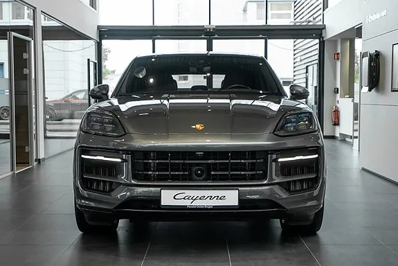 Porsche Cayenne Coupe 2024 photo 2