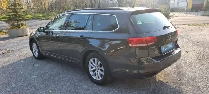 Volkswagen Passat 2018 photo 3