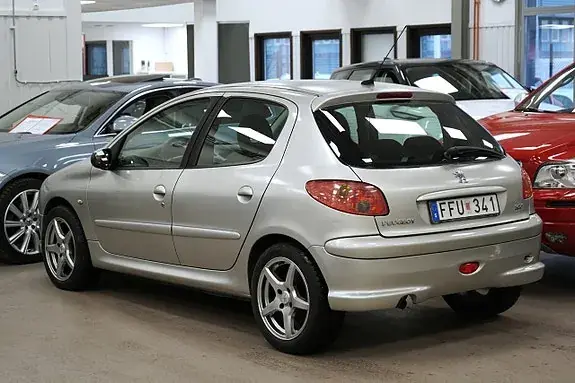 Peugeot 206 2007 photo 3