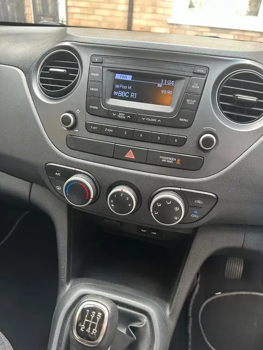 Hyundai I10 2017 photo 3