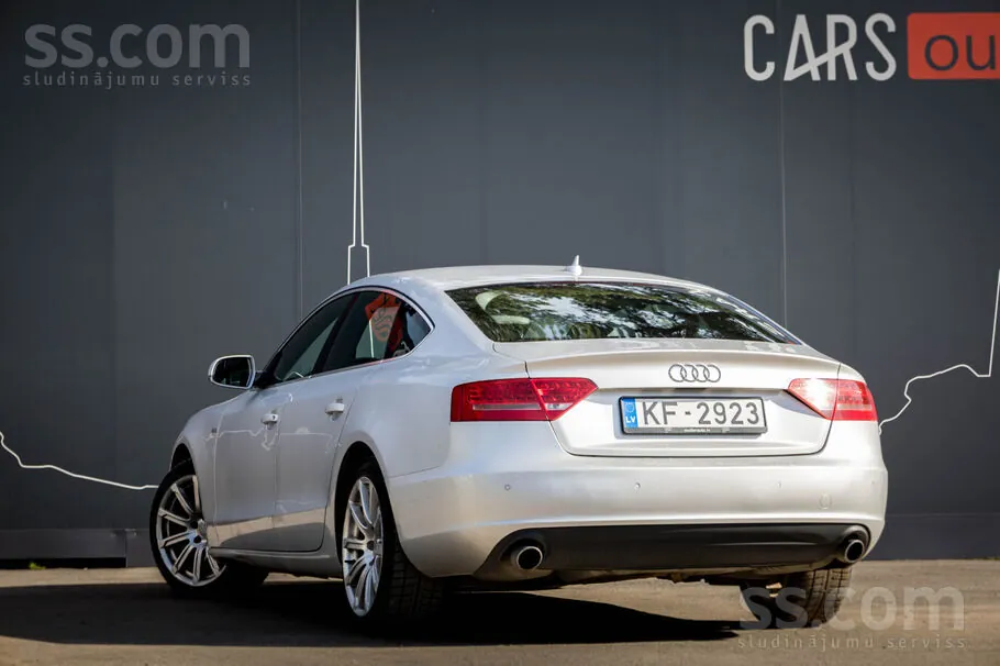 Audi A5 2010 photo 4