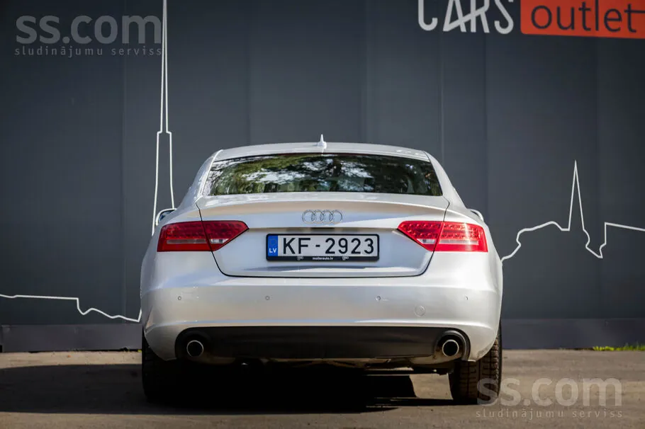 Audi A5 2010 photo 5