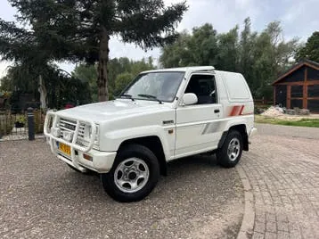Daihatsu Feroza