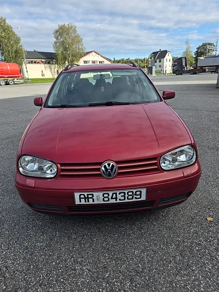 Volkswagen Golf Iv 2002 photo 2