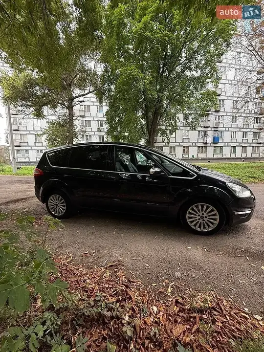 Ford S-Max 2011 photo 3