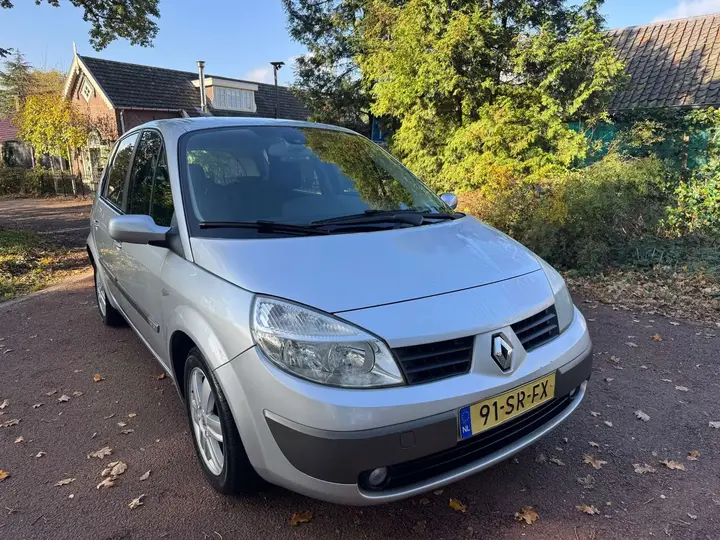 Renault Scenic 2006 photo 3