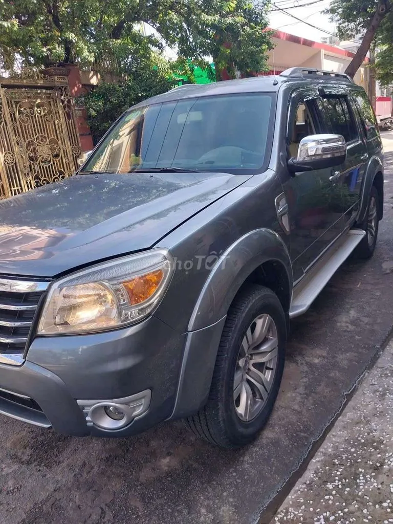 Ford Everest