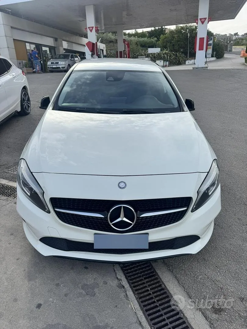 Mercedes-Benz A 2016 photo 3