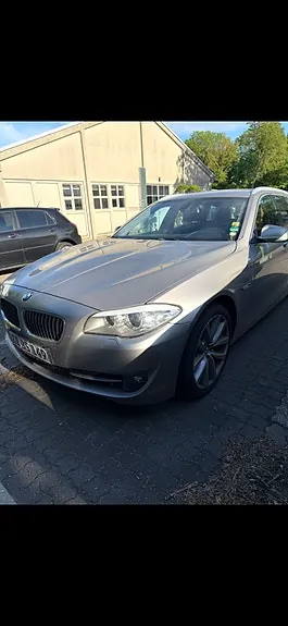 BMW 528I 2012 photo 2