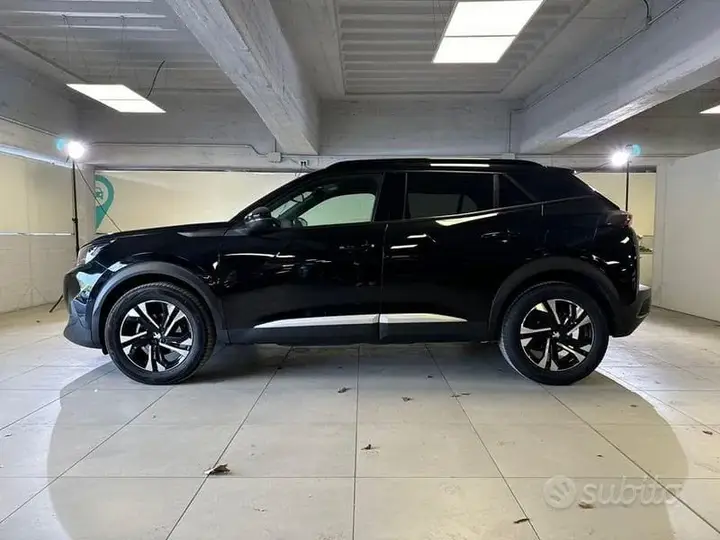 Peugeot 2008 2023 photo 2