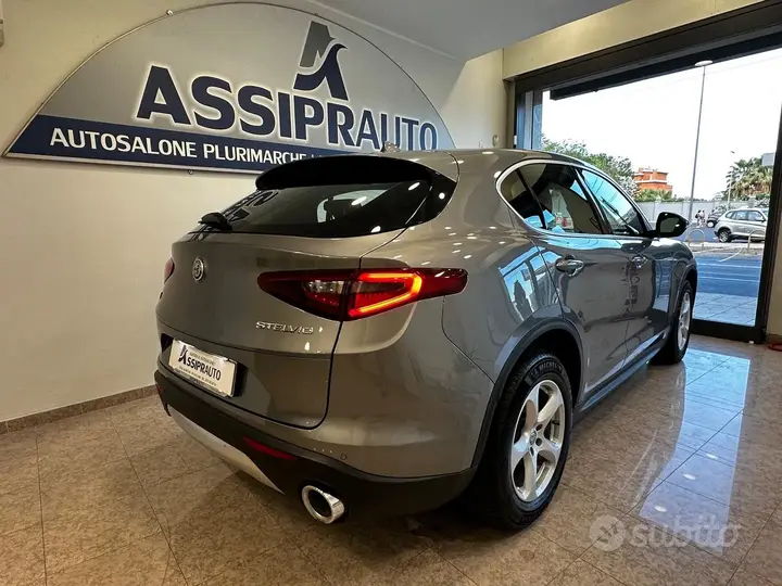 Alfa Romeo Stelvio 2018 photo 3