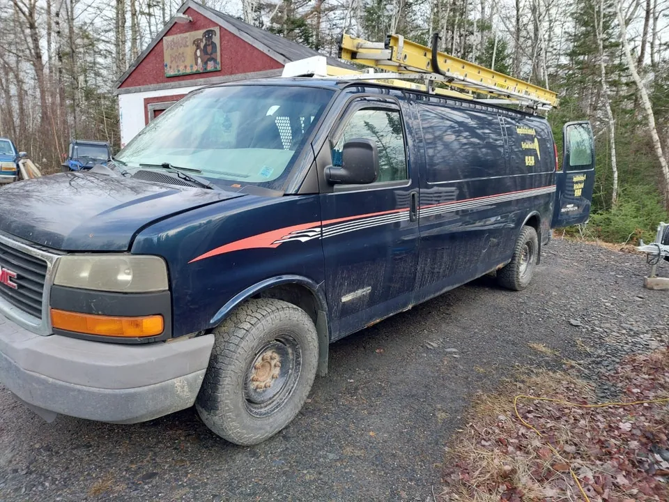 GMC Savana 2500
