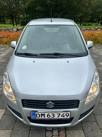 Suzuki Splash 2009 photo 3