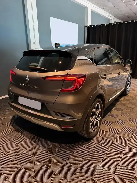 Renault Captur 2021 photo 3