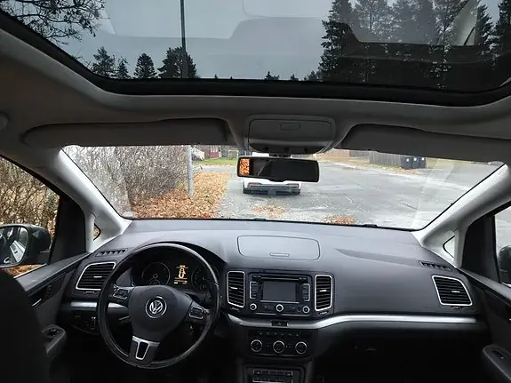 Volkswagen Sharan 2014 photo 5