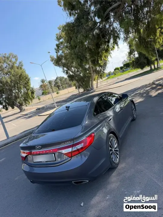 Hyundai Azera