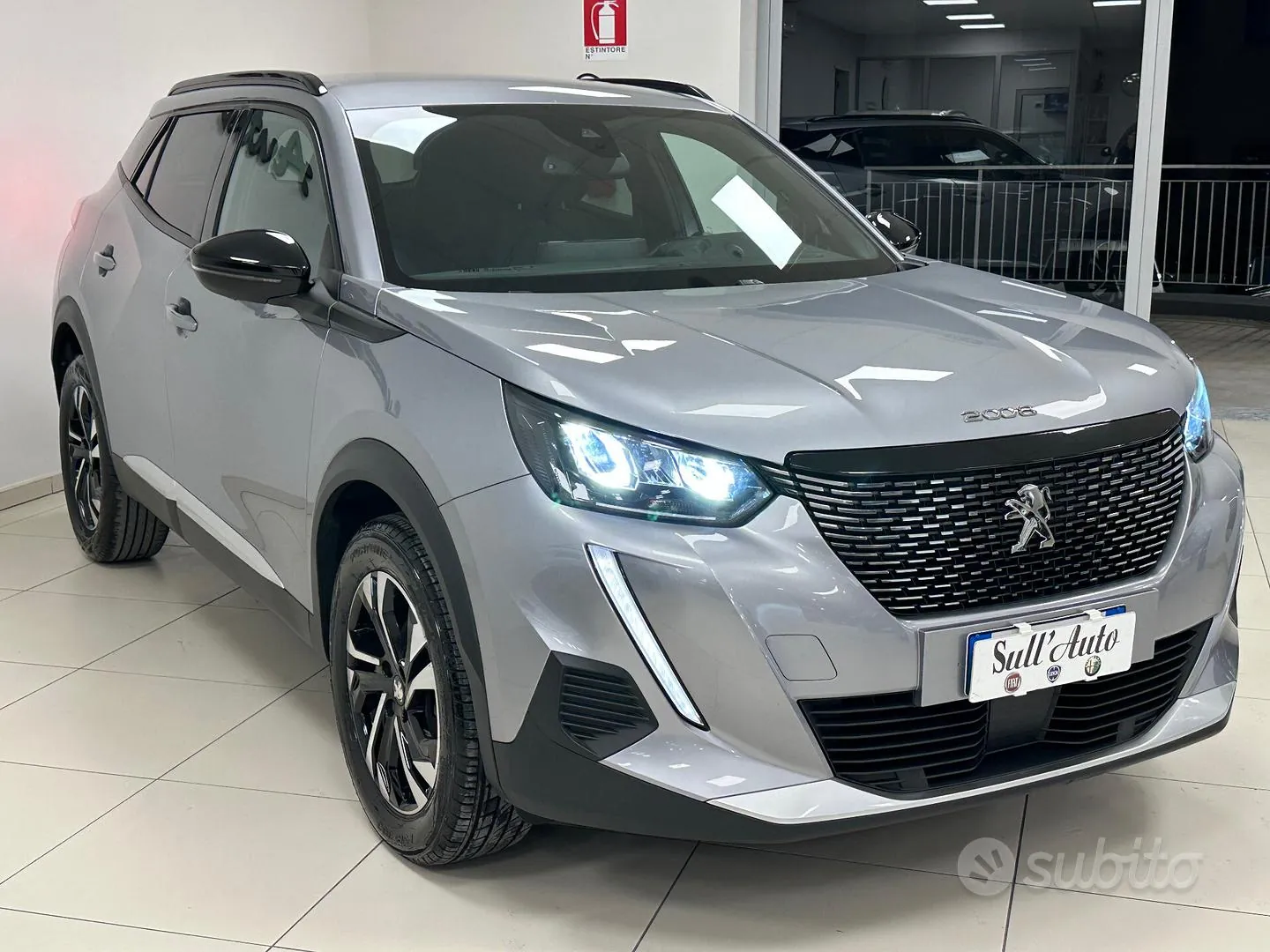 Peugeot 2008 2023 photo 3