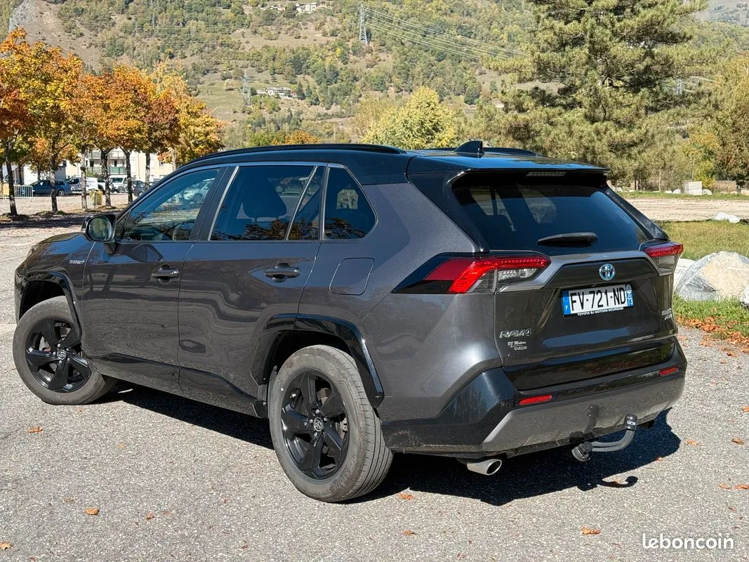 Toyota Rav4 2020 photo 3