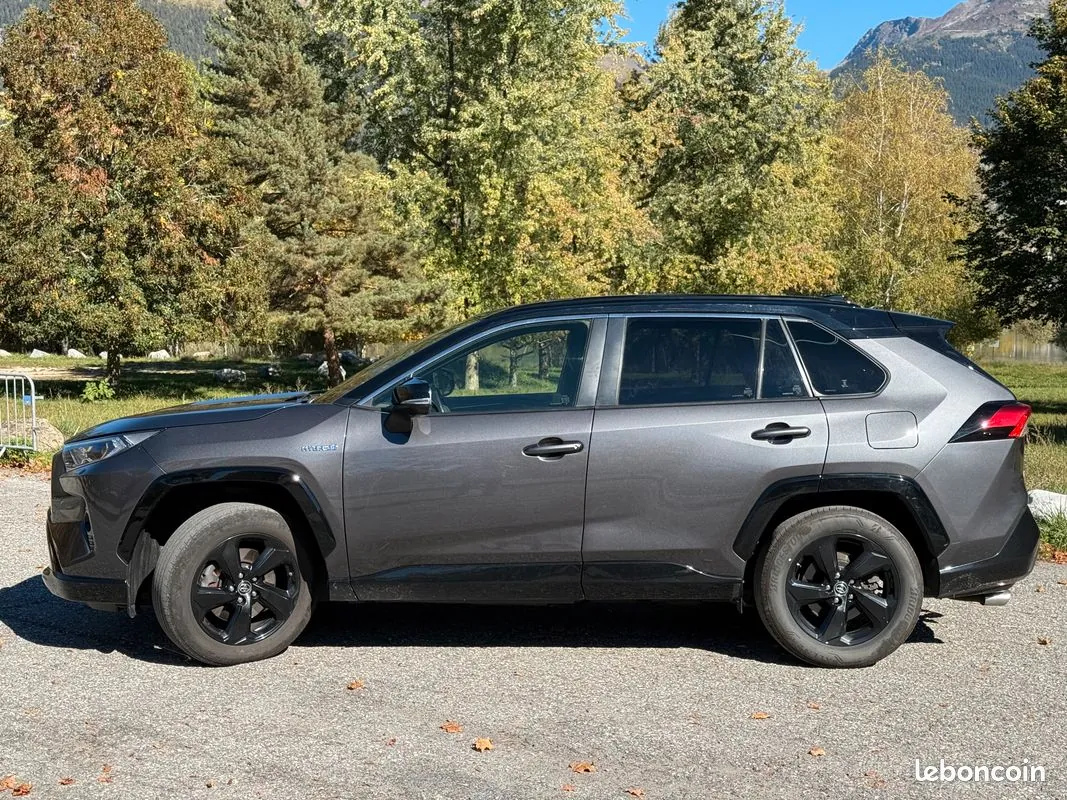 Toyota Rav4 2020 photo 2