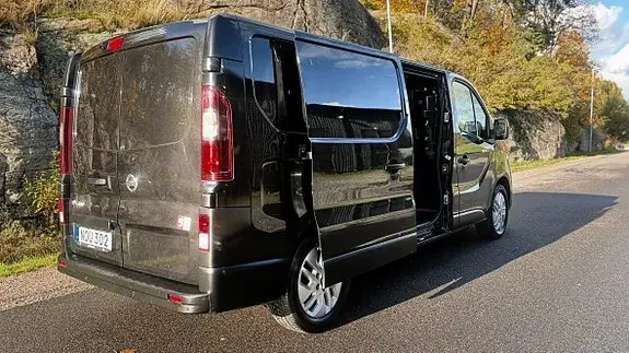 Nissan Nv300 2017 photo 4