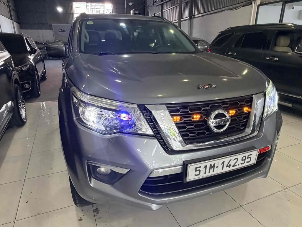Nissan Terra