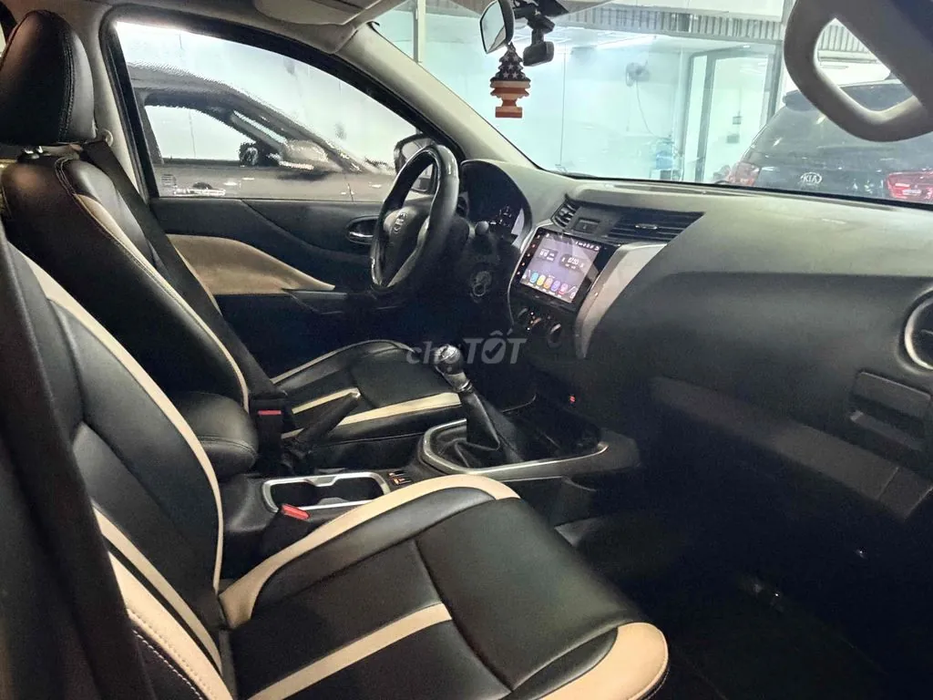 Nissan Terra 2019 photo 2