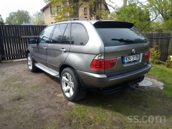 BMW X5 2005 photo 2