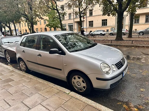 Volkswagen Polo 2003 photo 2