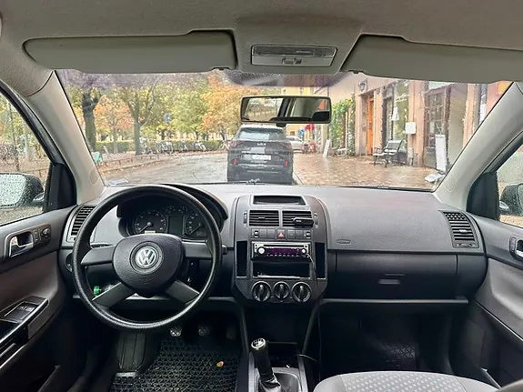 Volkswagen Polo 2003 photo 5