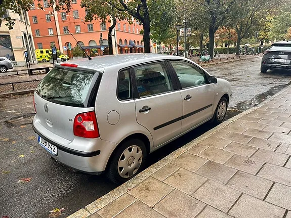 Volkswagen Polo 2003 photo 4