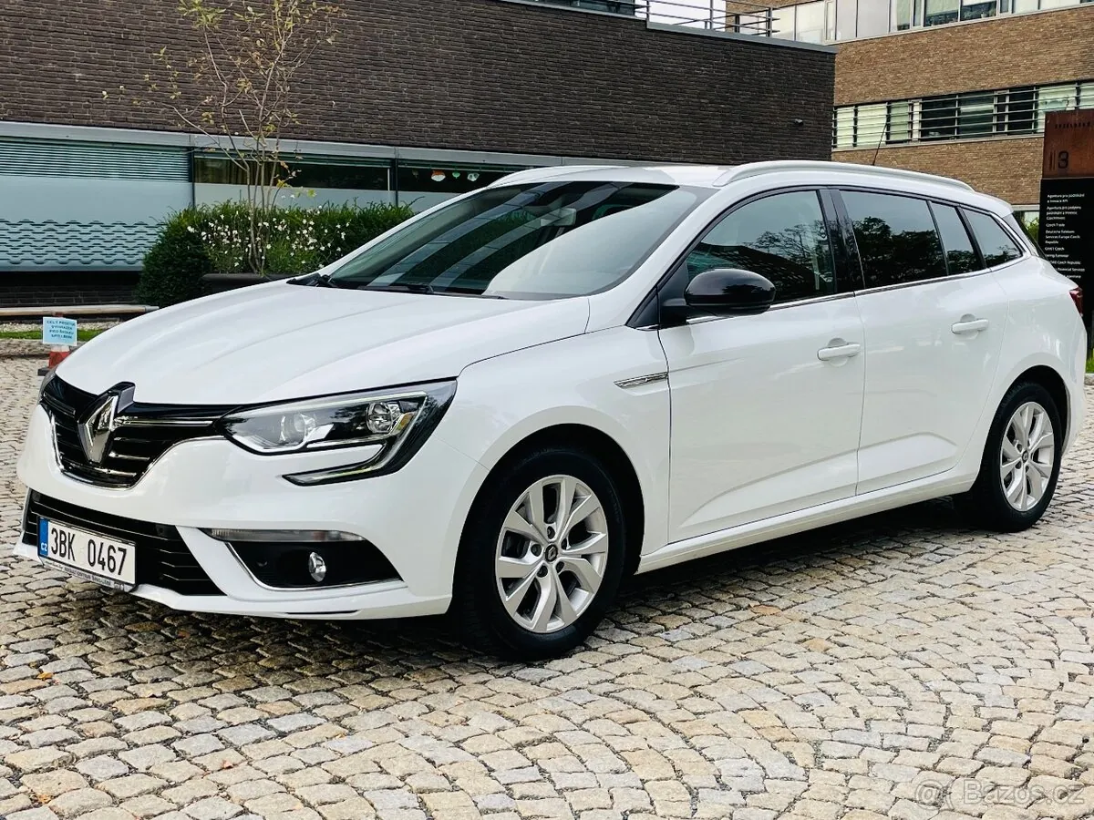 Renault Megane 2026 photo 2