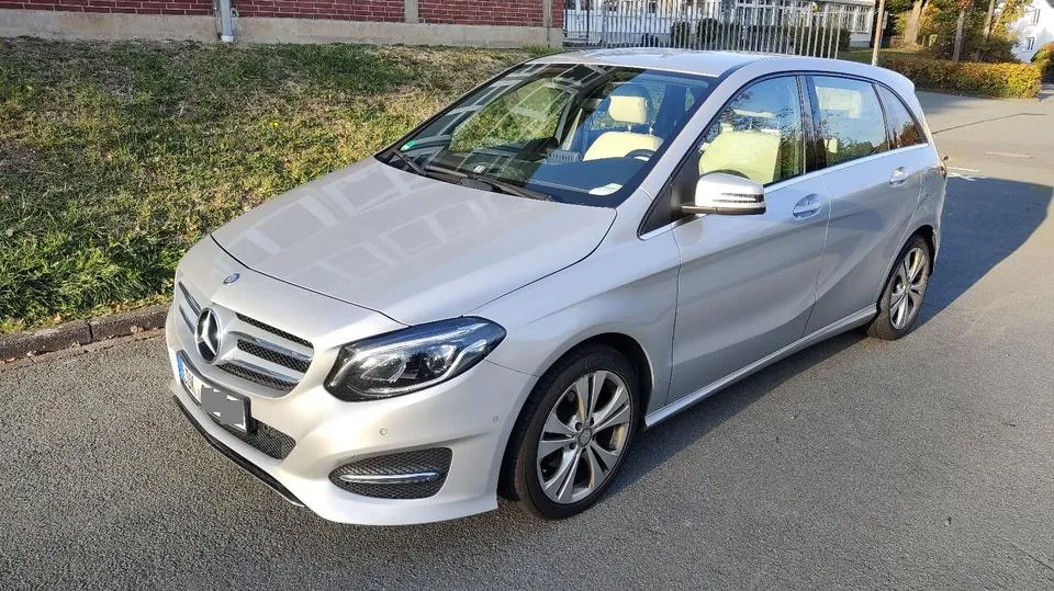 Mercedes-Benz B180 D