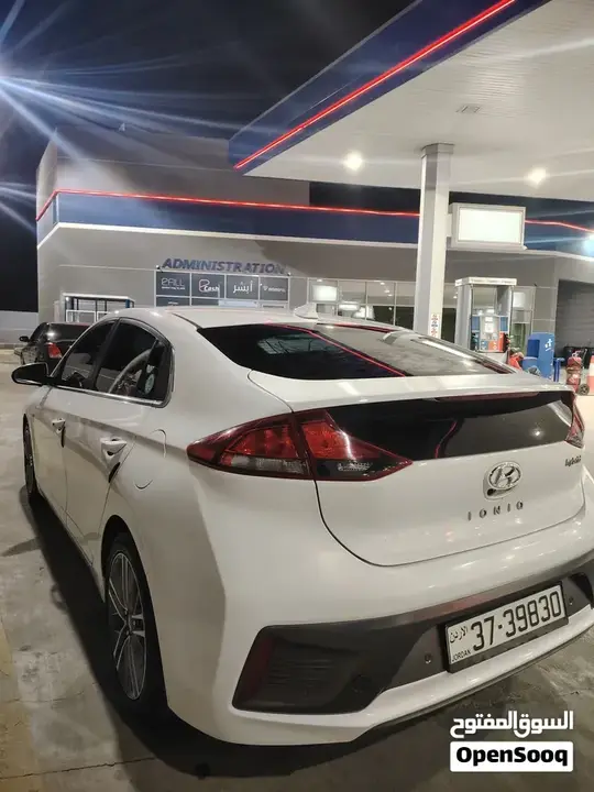 Hyundai Ioniq 2020 photo 2