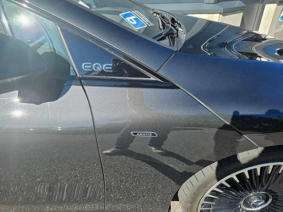 Mercedes-Benz Eqe43 2022 photo 4