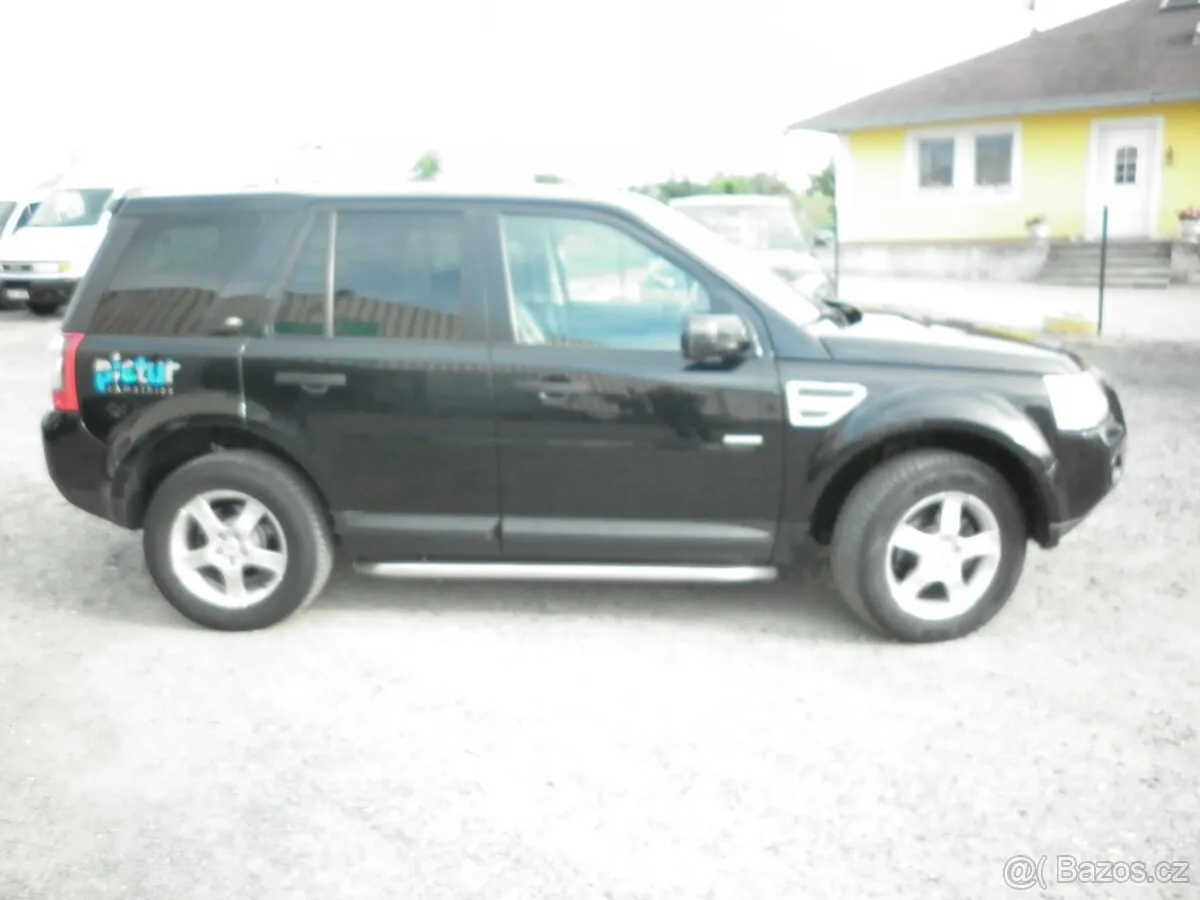 Land Rover Freelander 2 photo 3